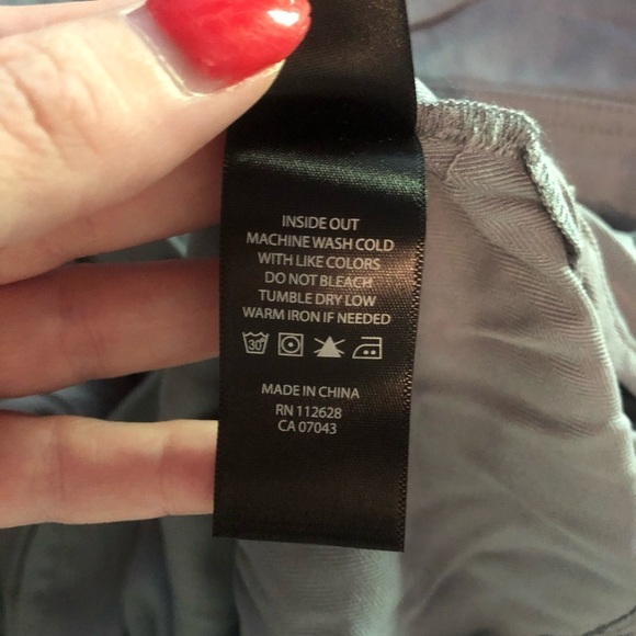 MAX JEANS Blue/Grey Collared Button Front Blouse w/ Pockets Size Small NEW - Picture 6 of 6